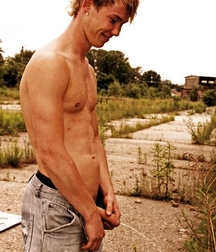 Wet sports guys 5ddbed6c3151f.jpg