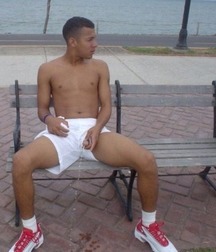 Wet sports guys 5ddbed9ef32da.jpg
