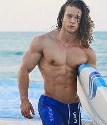 Perfect male body 5ddc1c44a74e9.jpg