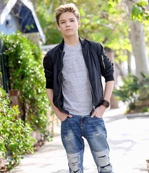 Twinks 212 5ddc4df2ea20e.jpg