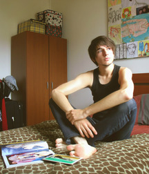 Awesome barefoot boys 5ddc7a07d89a1.jpg