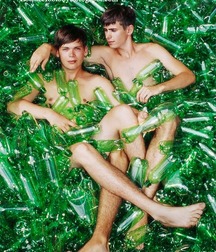 Awesome barefoot boys 5ddc7a1adc8f7.jpg
