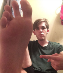 Worship the boys feet 5 5ddd897736793.png