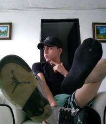 Sweaty socks 5ddecf21bb2c4.jpg