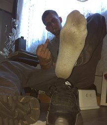 Sweaty socks 5ddecf452038b.jpg