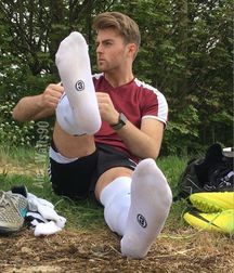 Sweaty socks 5ddecf4fa2852.jpg