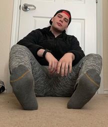 Sweaty socks 5ddecf52793de.jpg