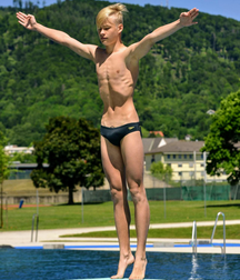 Sixpack boys 5dded05fa2ee0.png