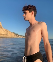 Sixpack boys 5dded0a0062d6.jpg