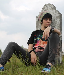 Boys in skinny jeans 5de039070ca37.jpg