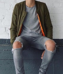 Boys in skinny jeans 5de0391344519.jpg