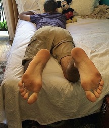 Worship sweaty feet 5de25b0c0dc12.jpg