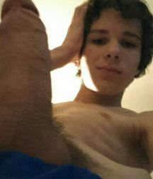 Twinks and joysticks 5de2a479eda90.jpg