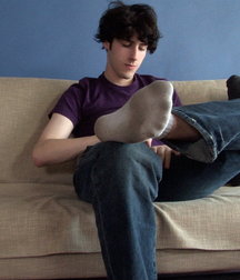 Sneaker sox and barefoot 5de3cf36df0d6.jpg