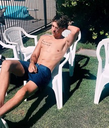 Beauties and sport boys 5de3db518f5ab.jpg