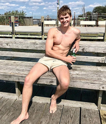 Beauties and sport boys 5de3db589ab02.png