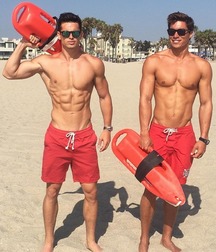 Beach hunks 5de590aaa41a0.jpg