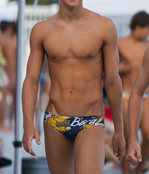 Beach hunks 5de590b6b365a.jpg