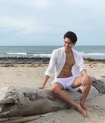Twinks 216 5de6adc59a7e5.jpg