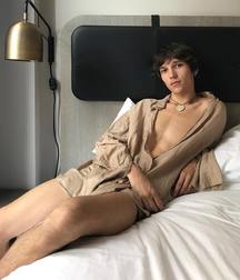 Sexy beautiful bodies 5de6b1066da84.jpg