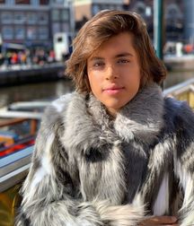 Amazing cute Sascha 5de94f89bb608.jpg