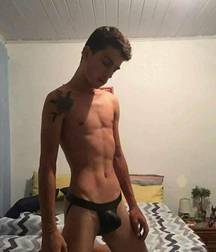 Twinks 217 5dea60add5396.jpg