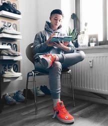 Sneaker cuties 5dea83d1bb043.jpg