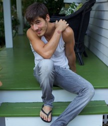 Barefoot youth 5deac94a8f9a2.jpg