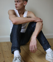 Skinny twinks 3 5debb876a7037.jpg
