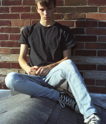 Jeans and shorts 5ded24b28d4bf.jpg