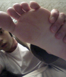 Some feet to lick 5dee553f888f1.jpg