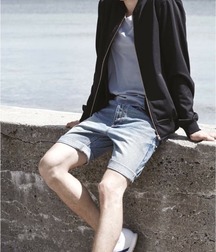 Boy to play with 2 5dee803dd4efd.jpg