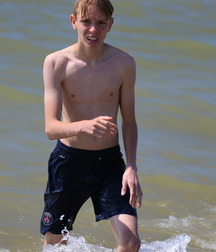 Boy to play with 2 5dee814257687.jpg
