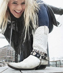 Guys lovin boots 5df132a0c19bd.jpg
