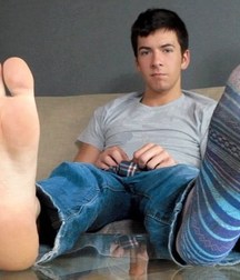 Delicious boy soles 2 5df1916cb7a08.jpg