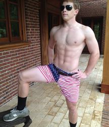Muscle and sports boys 5df25188d097d.jpg