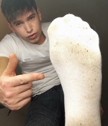 Guys sweaty socks 5df6597d722ba.jpg