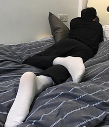Guys sweaty socks 5df6598d61827.jpg