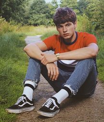 New boys in the city 5df6613e31372.jpg