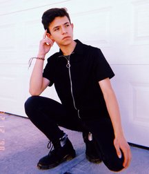 Web mix 29 5df6d06f016af.jpg