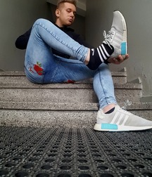 Sox sneakers feet 5df7958ca7dd5.jpg