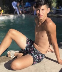 Boy beauties 18 5df7afb20adda.jpg