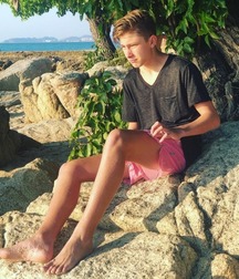 Boy beauties 18 5df7afc5c7812.jpg