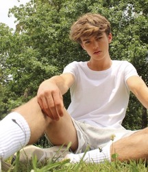 Boy beauties 18 5df7afcc6d4c2.jpg