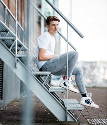 Sneaker boys 14 5df7dcdfceb10.jpg