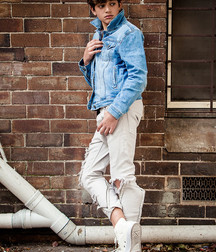 Sneaker boys 14 5df7dd20825f7.jpg