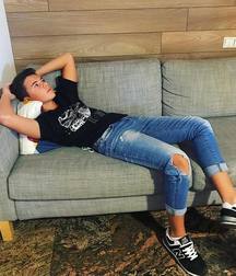 Sneaker boys 14 5df7dd3b3b65e.jpg