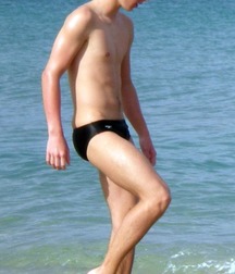 Speedo boys 11 5df9a6163cd72.jpg