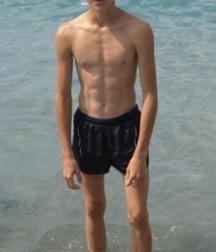 Summertime twinks 5dfaceb602514.jpg