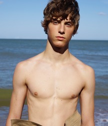 Summertime twinks 5dfacede2b66a.jpg